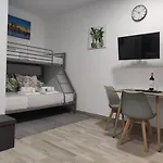 Casa Piramide 4 Wifi - Parking Y Terraza Privada Semesterbostad *